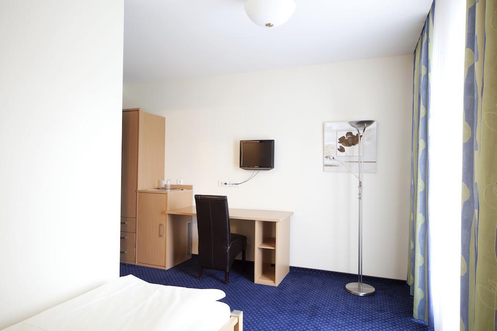 City-Hotel Friesoythe Habitación foto